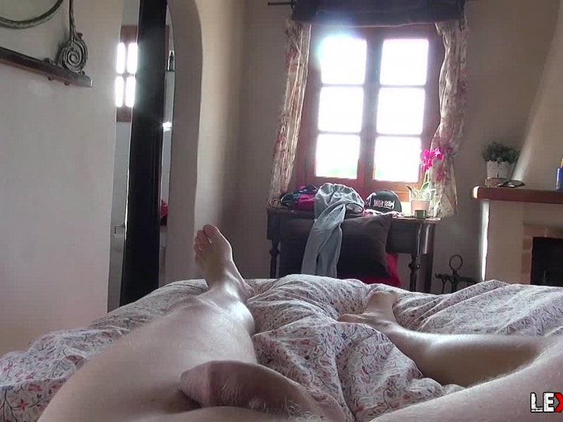 Erst die Mami, dann die Tochter - von Muttis Stecher zum Sex benutzt