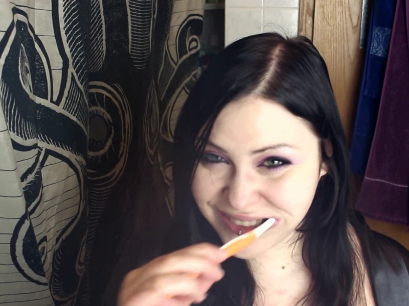 Spermadent - natürlich geile Zahnpaste ;)