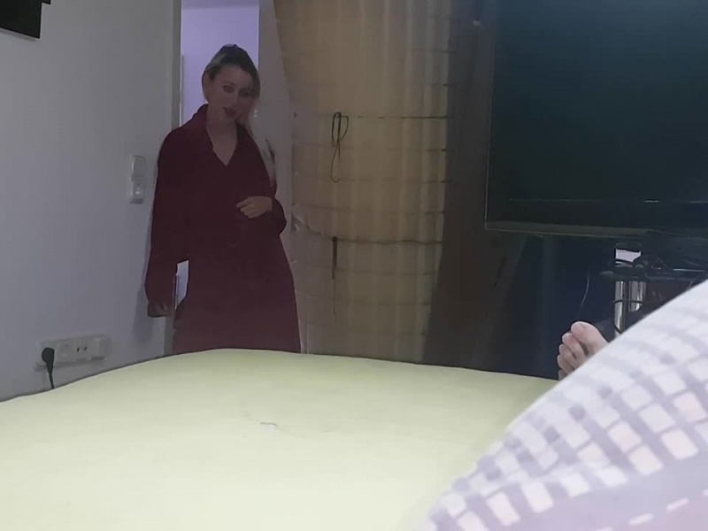 Stiefbruder beim Wixen erwischt!