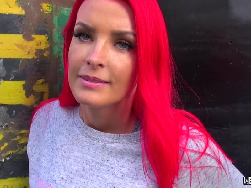 Das Prager Straßenflittchen - für einen Fick zur Hobby Hure !