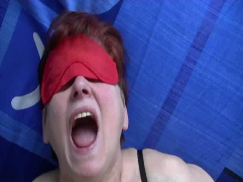 Gefesslt, bespuckt, geschlagen!