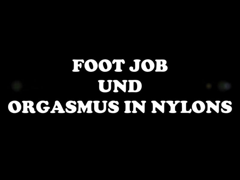 Foot Job und Orgasmus in Nylons